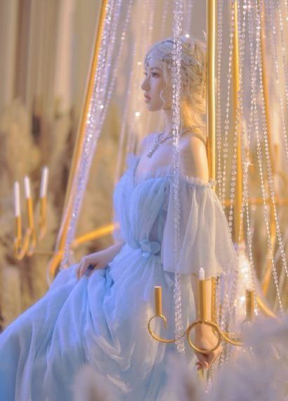 年轻的小婊5线观高清5中字电影